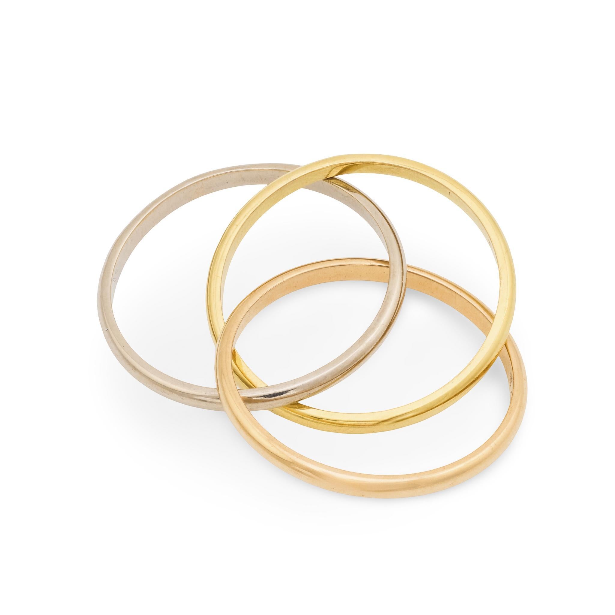 Moderne CARTIER Estate 18k Bague trinité tricolore en vente