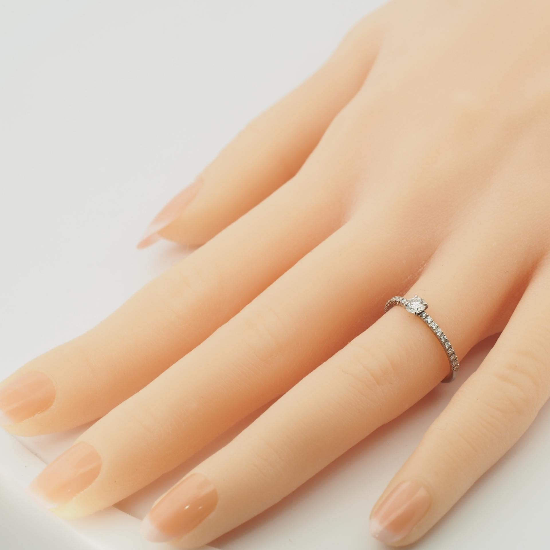 Cartier Etincelle Solitaire 0,19 Carat Diamond With Paved Ring Pt 49 in vendita 4