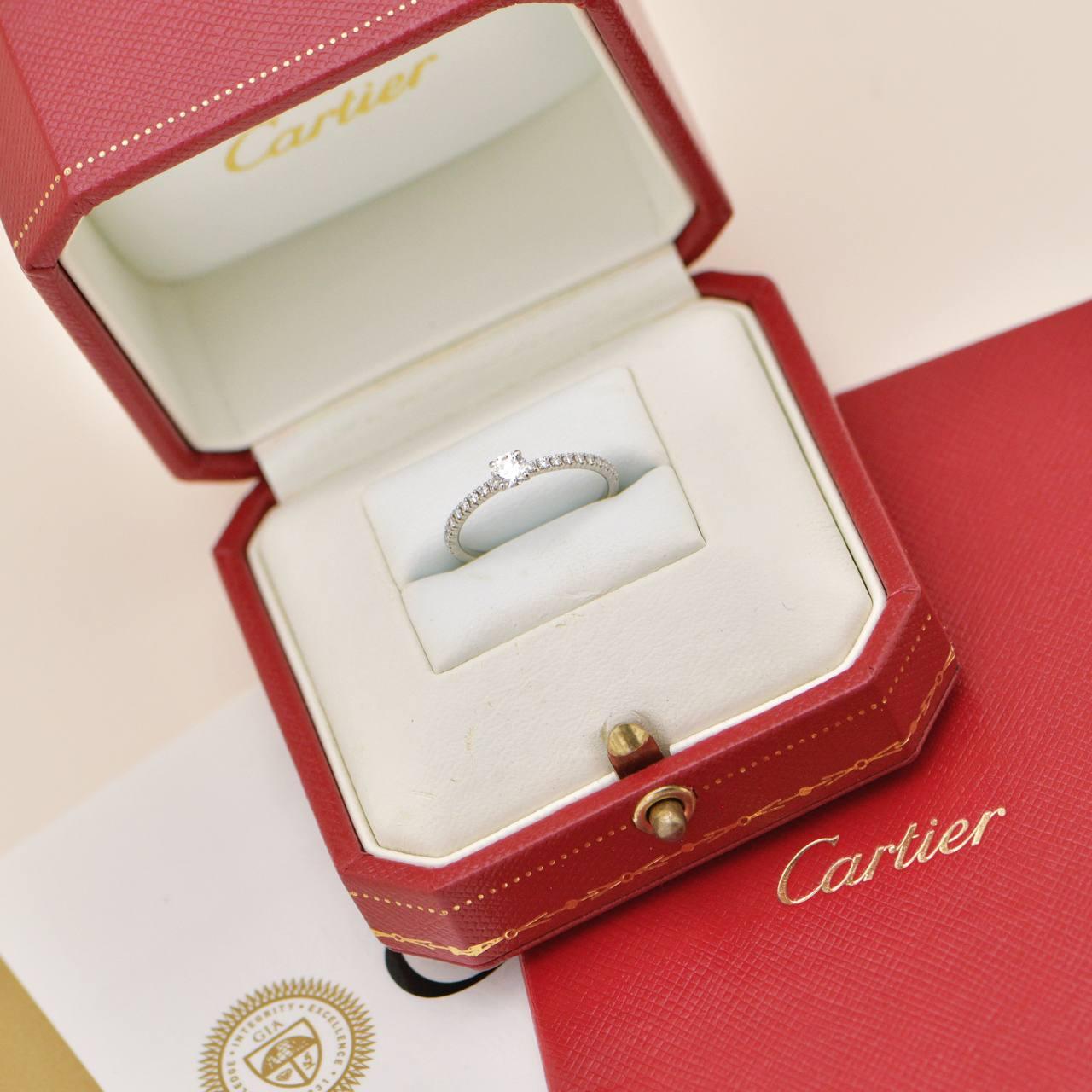 Cartier Etincelle Solitaire Diamond Platinum Ring Size 51 GIA Certified Excellent état - En vente à Banbury, GB