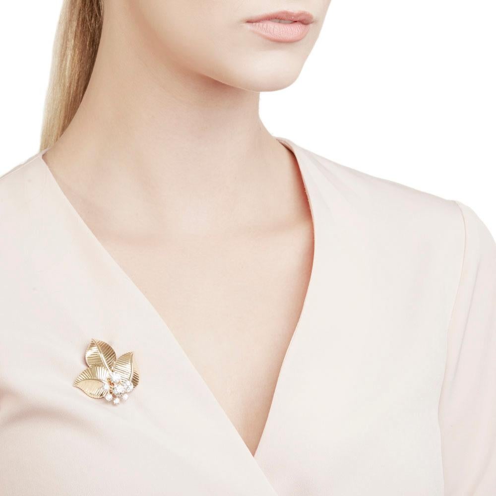 Cartier European Cut Diamond Set 18ct Yellow Gold Vintage Leaf Design Brooch

Product Details
Xupes Ref: J607
Brand: Cartier
Model: Leaf Design Brooch
Type: Brooch
Serial Number: 5*******
Material(s): 18ct Yellow Gold
Gemstone: Diamond
Secondary