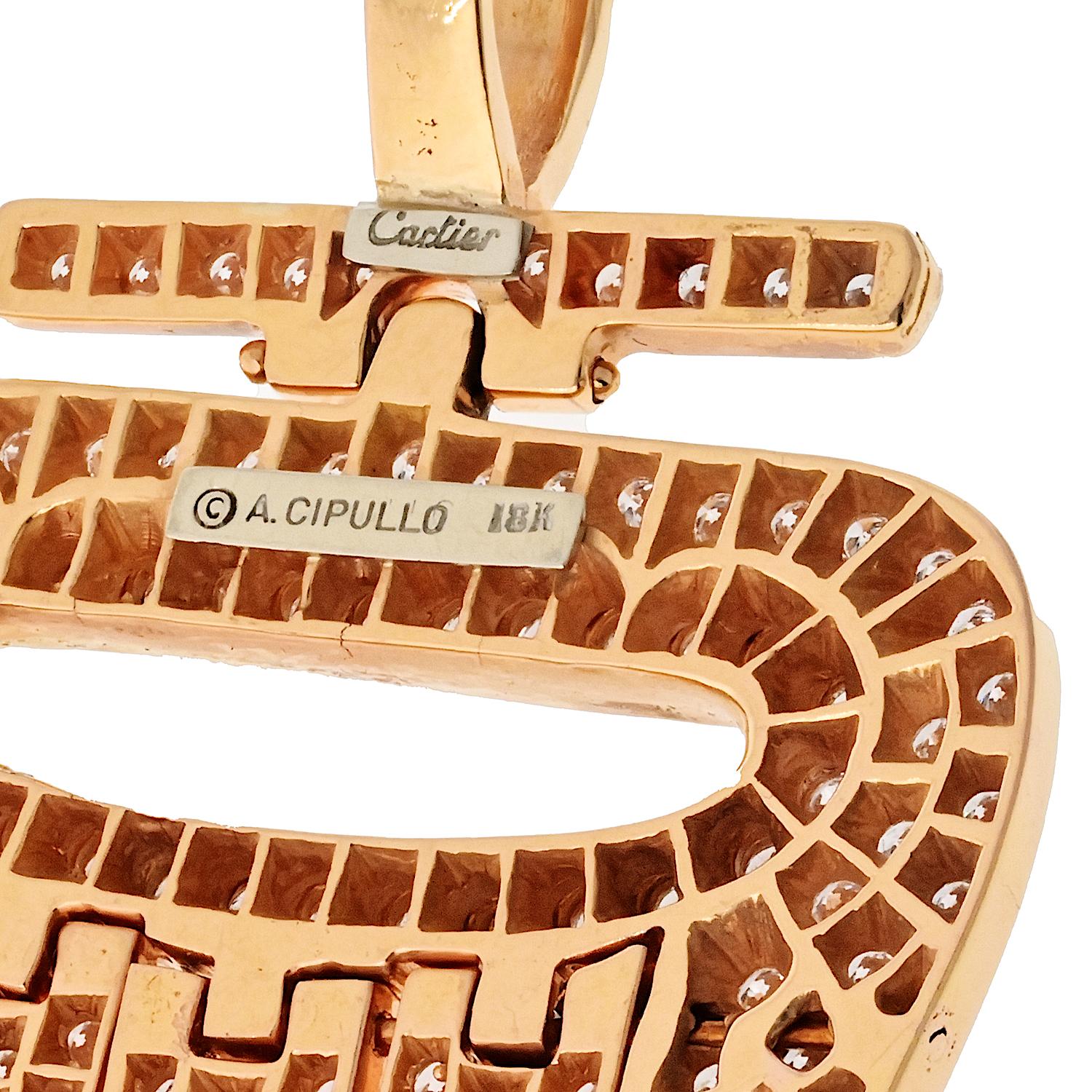 Cartier Ciondolo Hamsa in oro rosa 18 carati con diamanti incastonati e taglio rotondo in vendita 1