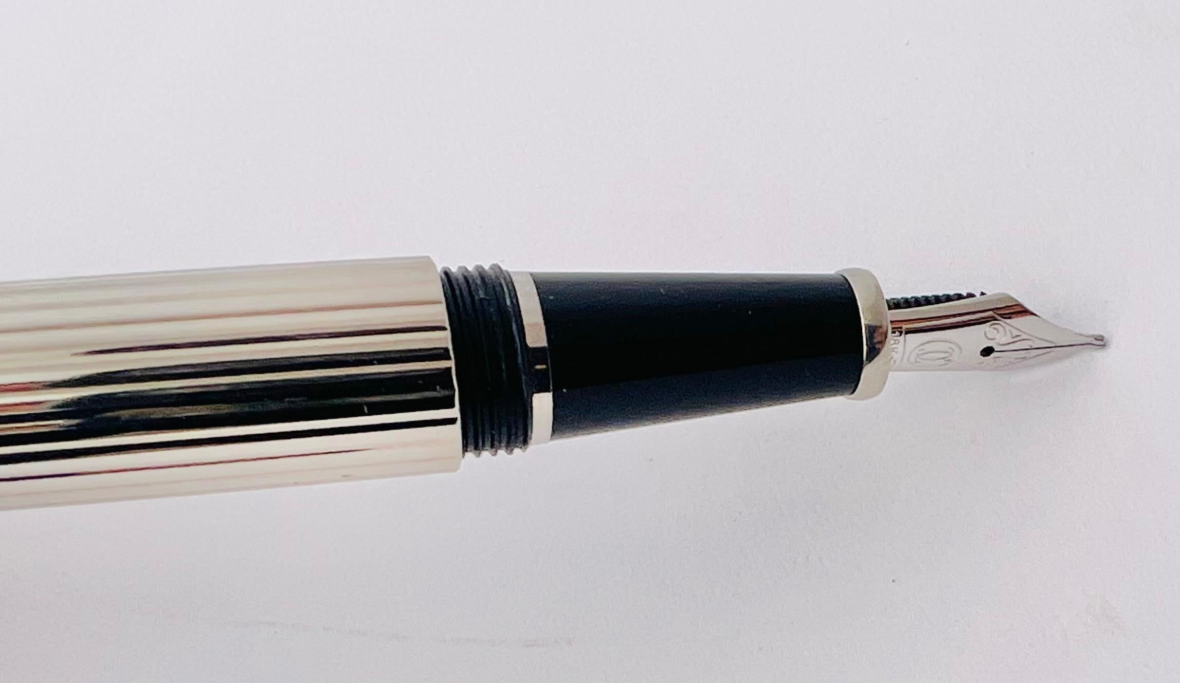 Cartier Fountain Pen Diabolo Platinum Finish Godron w/ Case & Papers 4