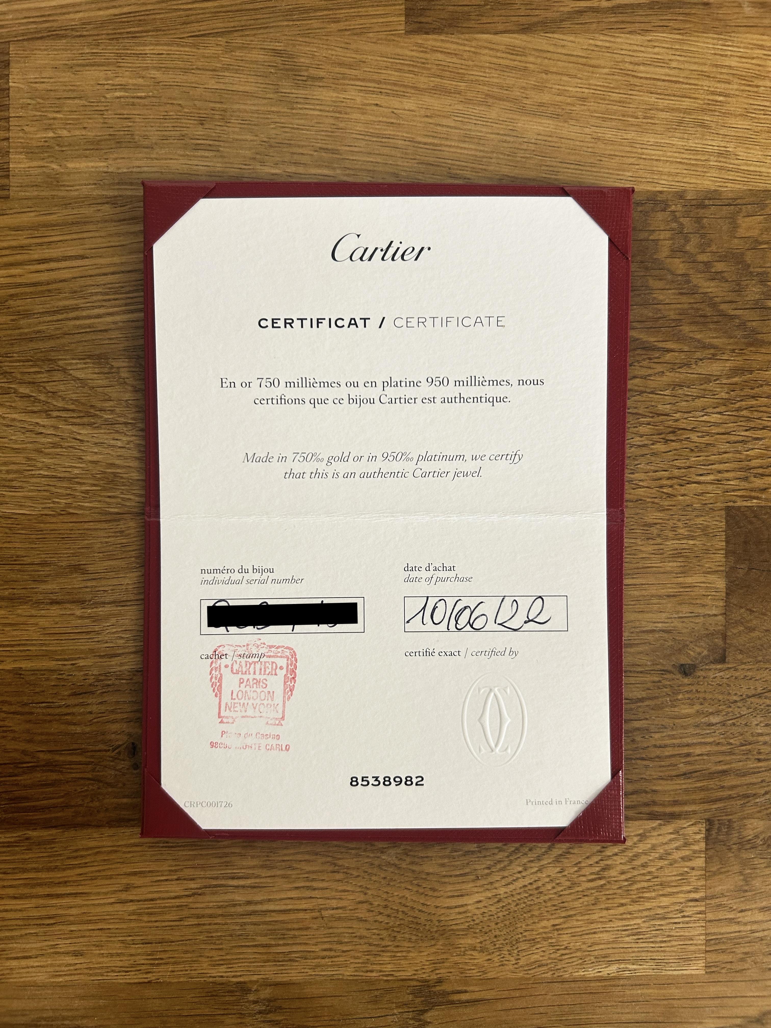 Cartier Four Diamond Classic Model LOVE Bangle Size 16 Excellent état - En vente à London, GB