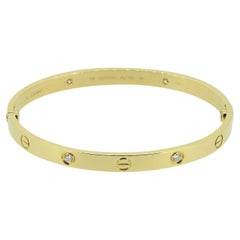 Brazalete Cartier Cuatro Diamantes Clásico Modelo LOVE Talla 19
