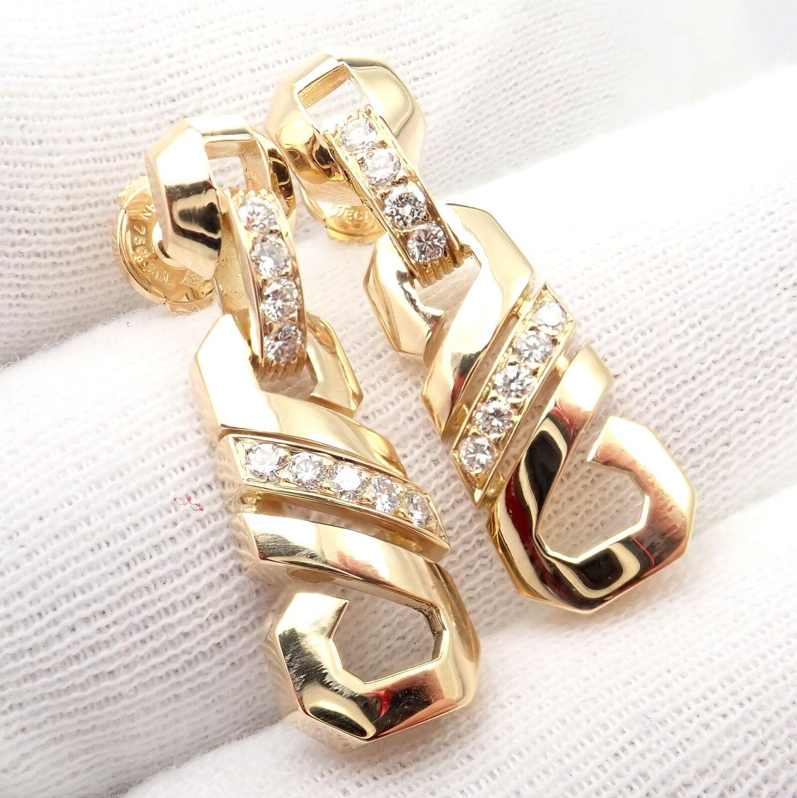 Cartier Gelbgold-Ohrringe mit Fuchs-Trot-Diamant (Brillantschliff) im Angebot