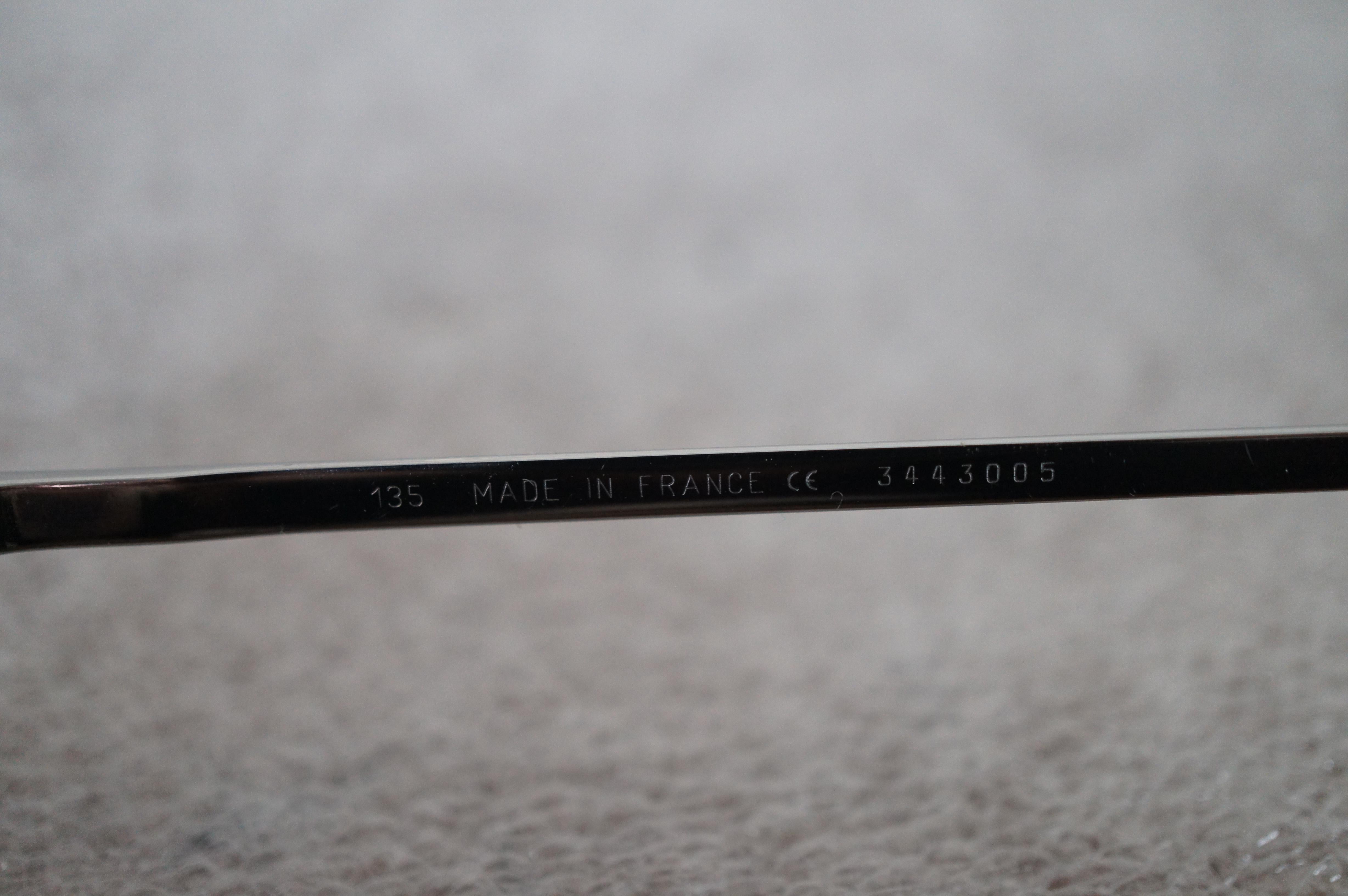 Métal Lunettes de soleil Cartier France Titanium 18 135 sans monture, lunettes d'oreilles roses Gradient Case en vente
