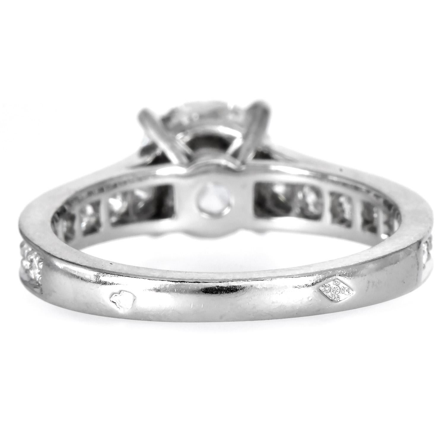 Cartier French 1895 collection 1.77 Carat Diamond Engagement  Platinum Ring In Excellent Condition For Sale In Miami, FL
