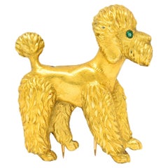 Cartier French 1960's Emerald 18 Karat Yellow Gold Poodle Dog Vintage Brooch