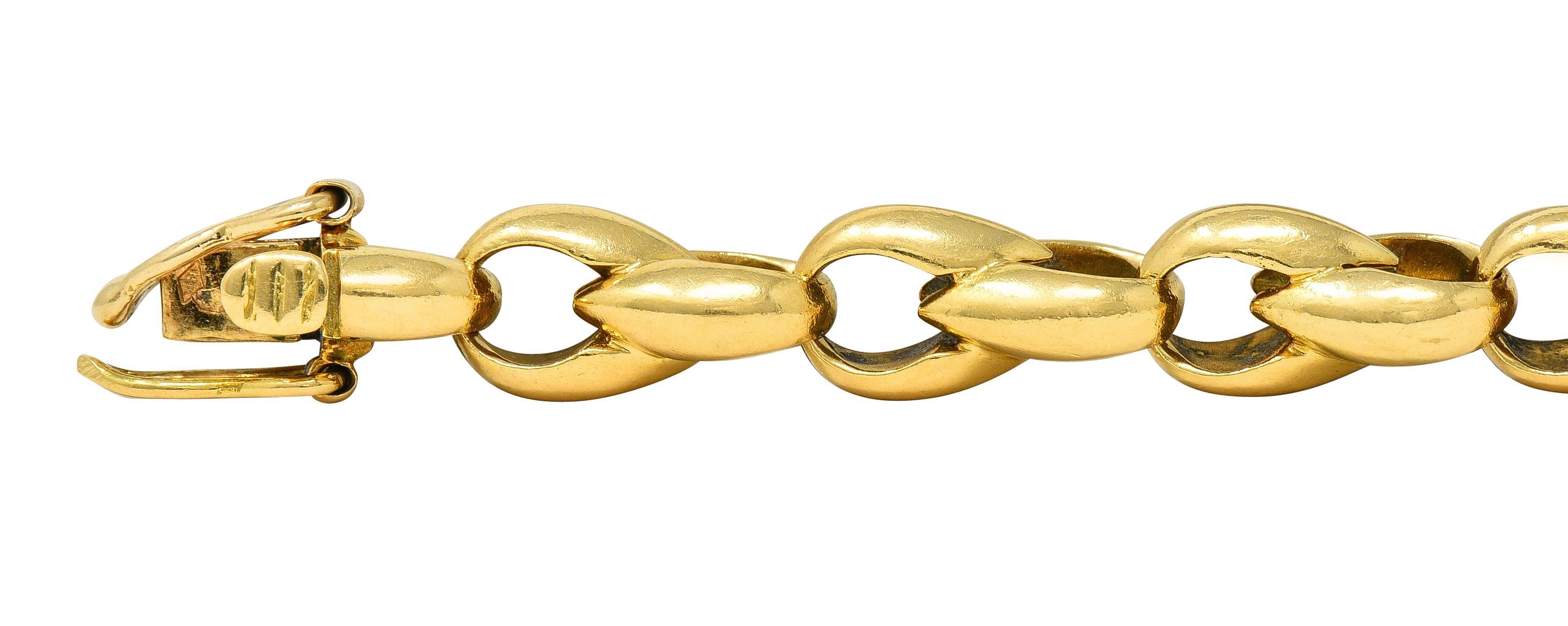 Women's or Men's Cartier French 1991 18 Karat Yellow Gold Infinity Link Vintage Chain Bracelet