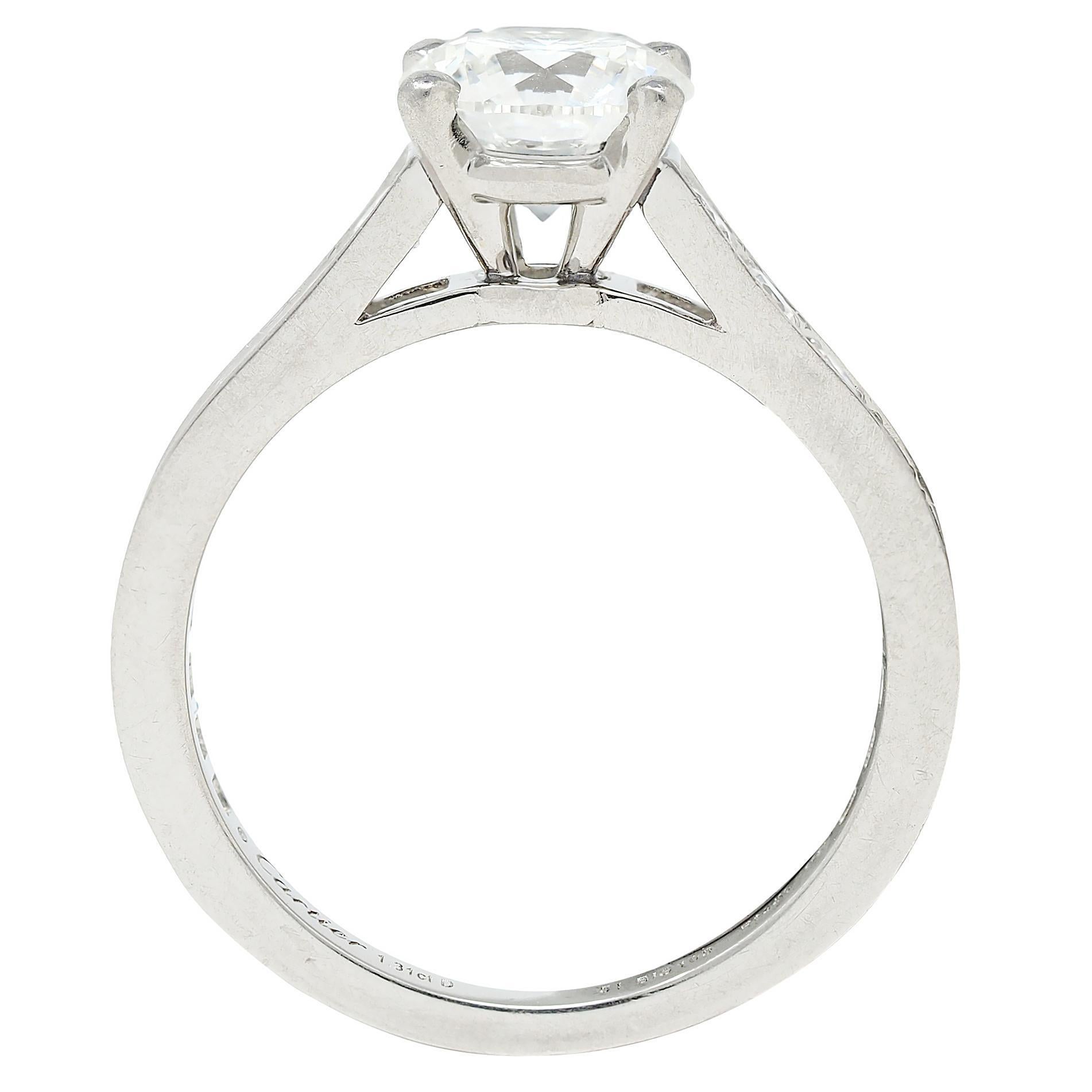 Anillo de Compromiso Contemporáneo de Platino con Diamante Brillante de 2,00 quilates Cartier Francés en venta 3