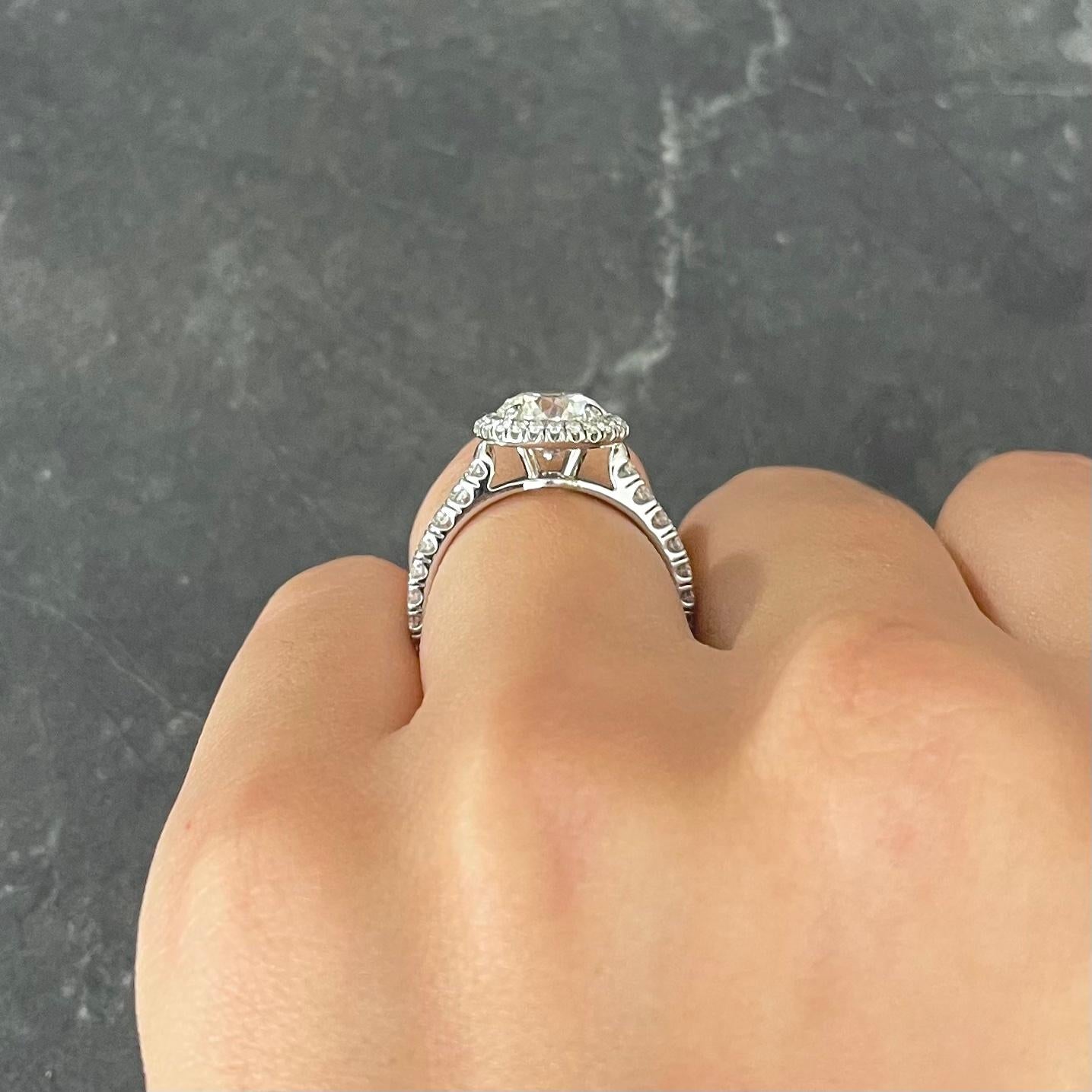 Cartier Verlobungsring mit französischem 2,15 Karat Diamant in Platin mit Destinee-Halo 6