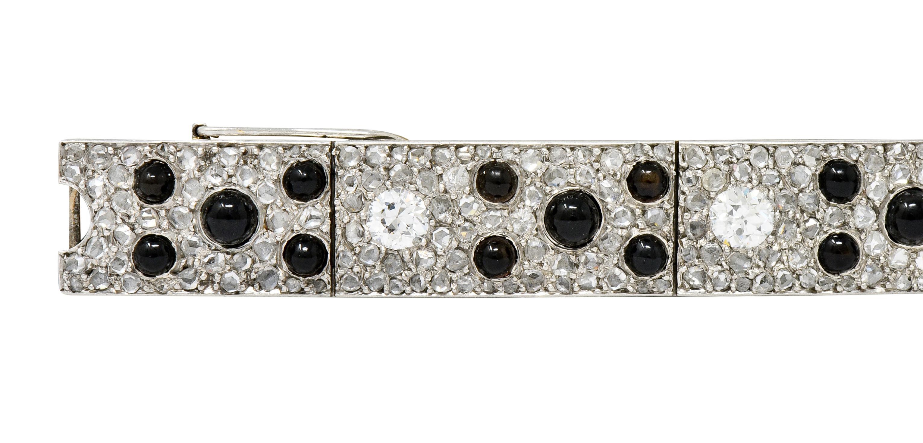 Women's or Men's Cartier French Art Deco 9.30 Carat Diamond Onyx Platinum Panthere Bracelet