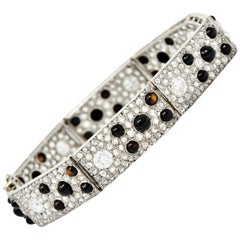 Cartier French Art Deco 9.30 Carat Diamond Onyx Platinum Panthere Bracelet