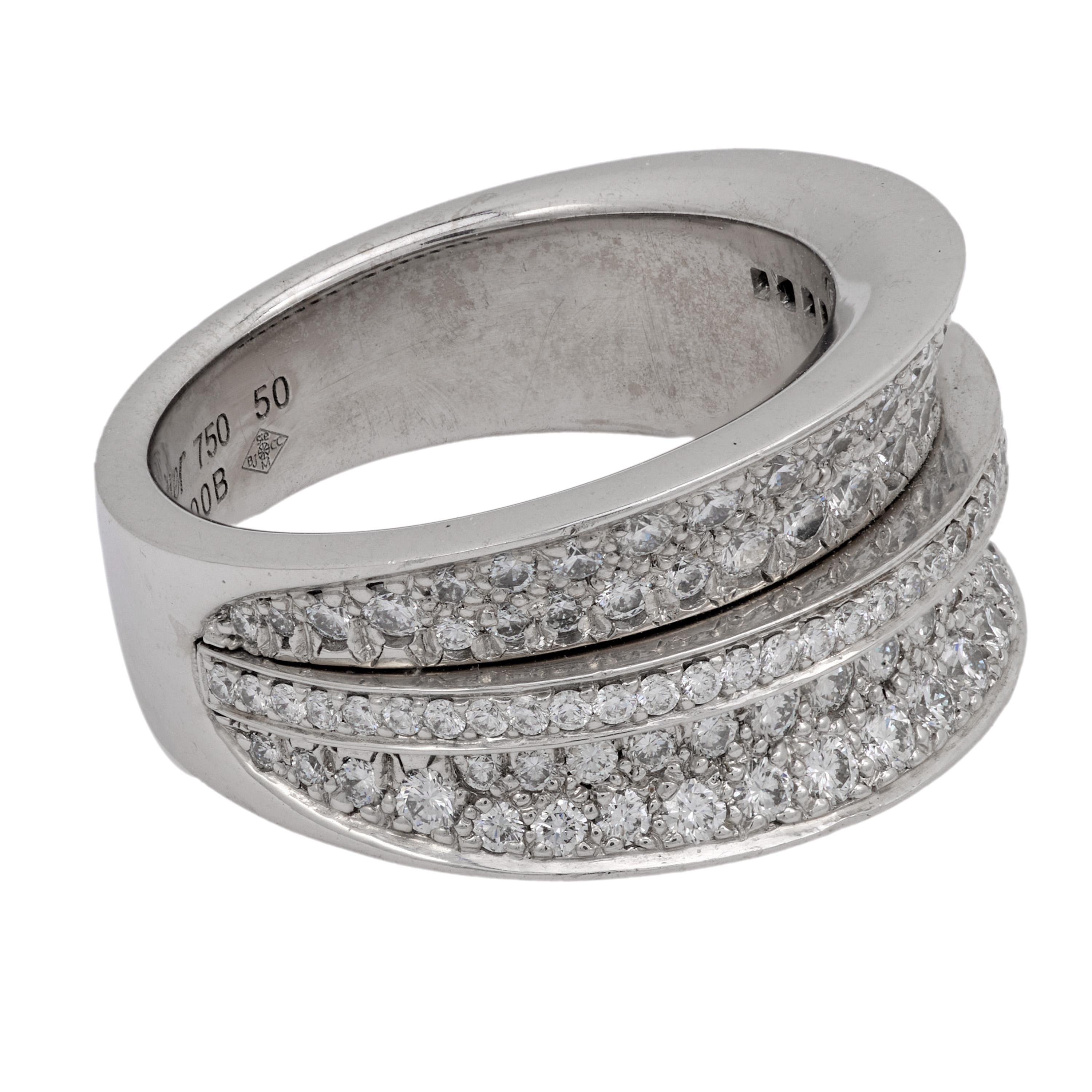 Cartier French diamond 18k white gold ring In Good Condition For Sale In Beverly Hills, CA