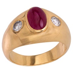Cartier Französischer Rubin-Diamant-Ring aus 18 Karat Gelbgold