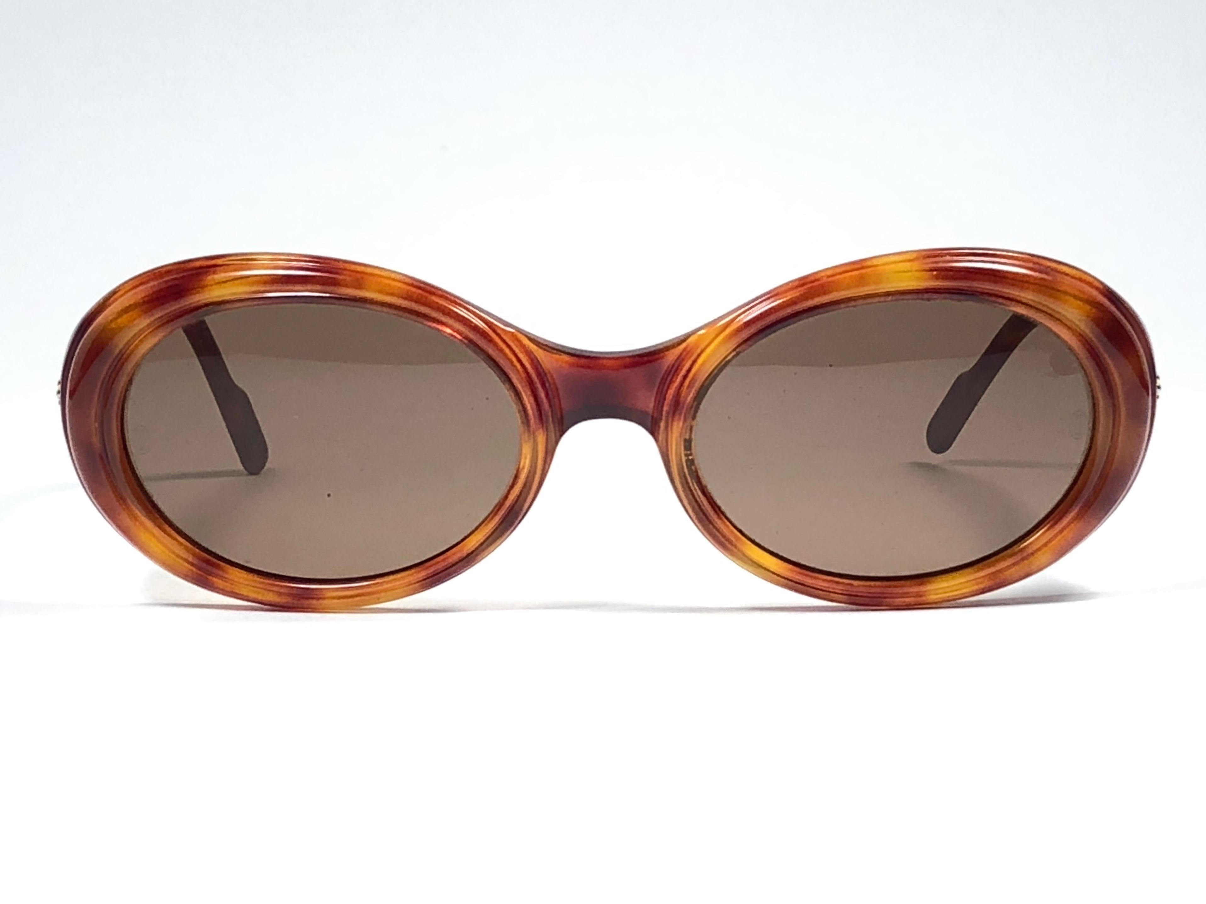 Women's or Men's Cartier Frisson Tortoise 8k Gold Plated Accents 1990 Sunglasses 53mm France