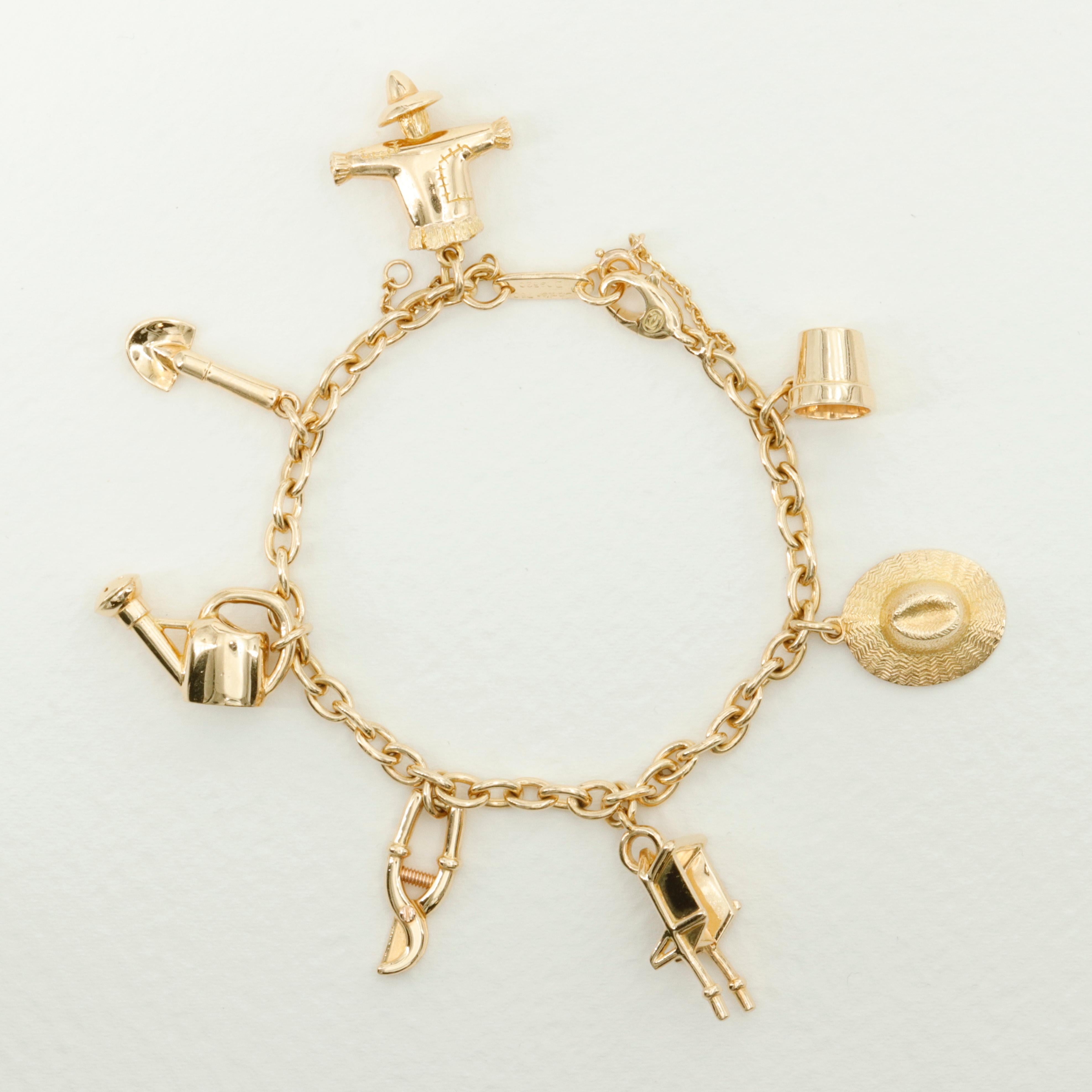 Cartier Bracelet à breloques motif jardin en or jaune 18 carats  en vente 1