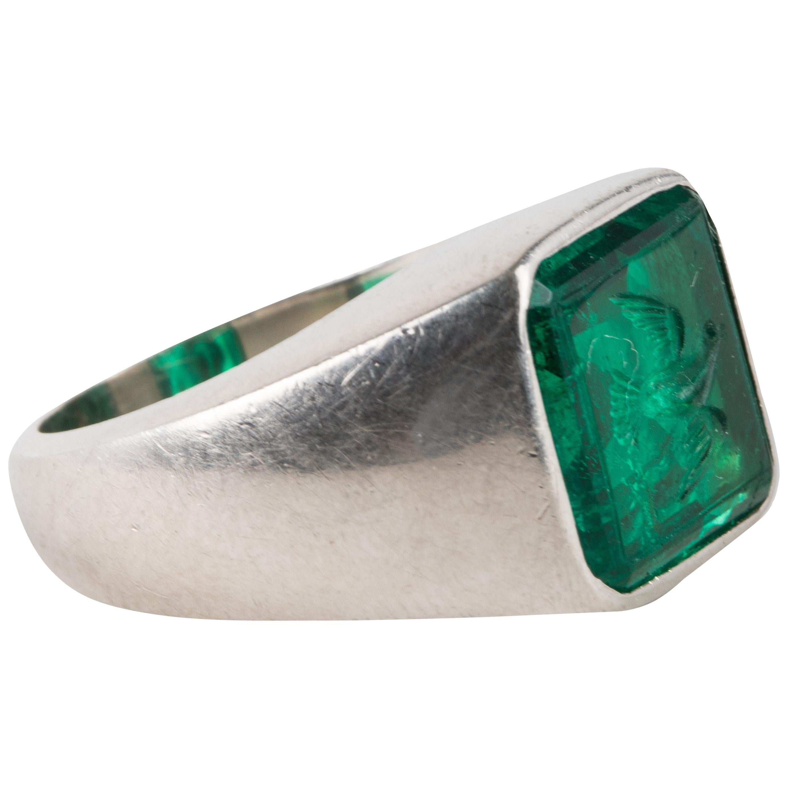 Cartier Intaglio Gem Emerald Bird Ring from time of English Royalty  For Sale