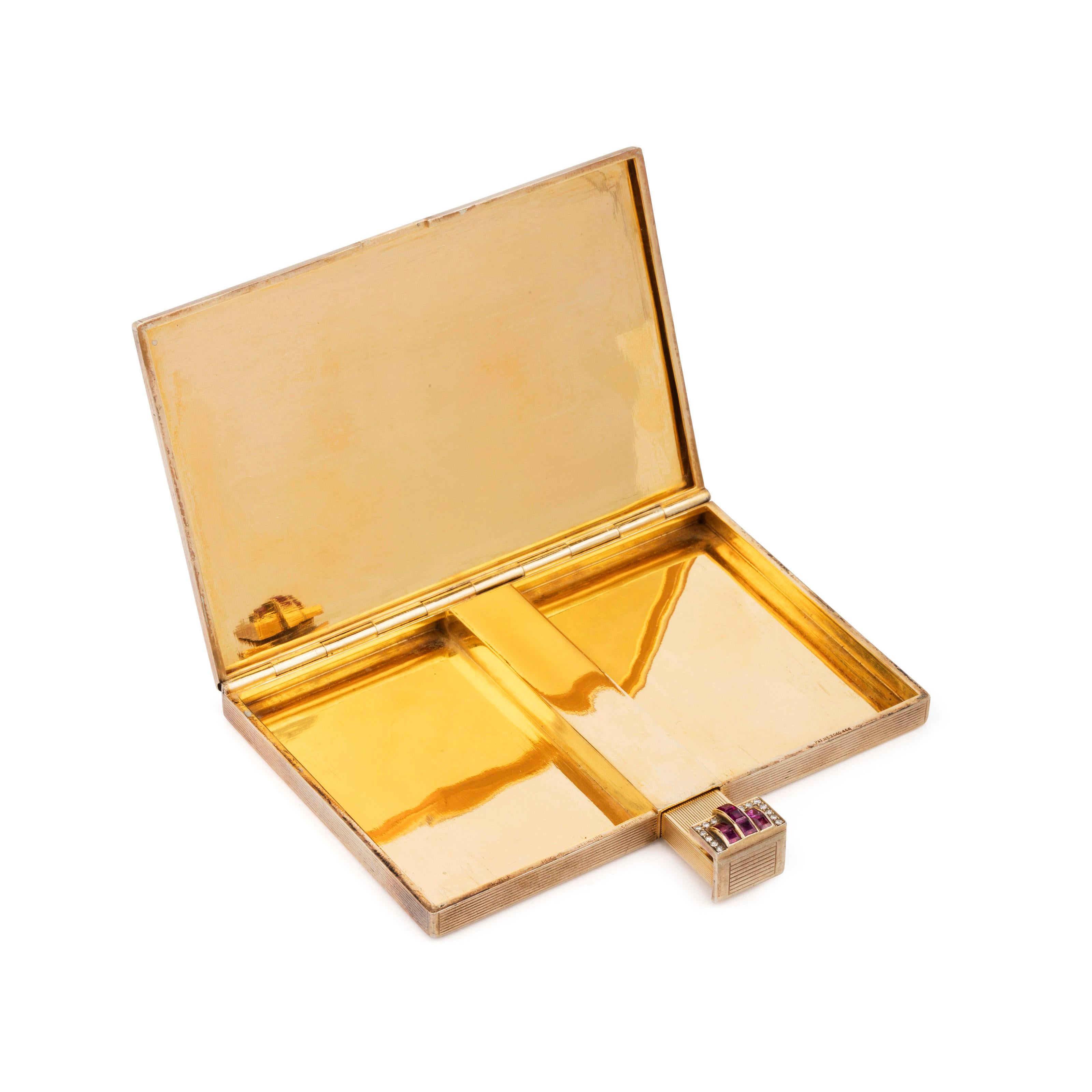 Taille baguette Cartier Set de pierres précieuses Cigarette et Briquet Soirée Or et Argent Porte-monnaie en vente