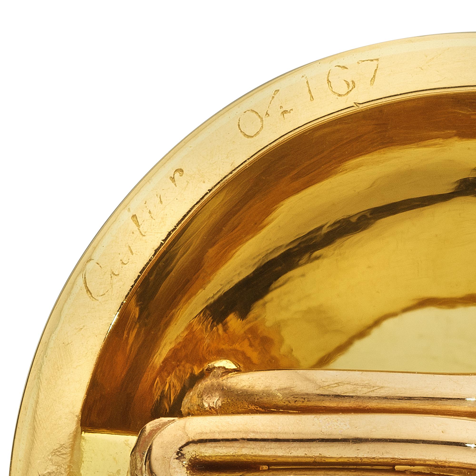 Cartier Georges L'Enfant Gold-Ohrclips mit halber Kugel im Zustand „Hervorragend“ im Angebot in Greenwich, CT