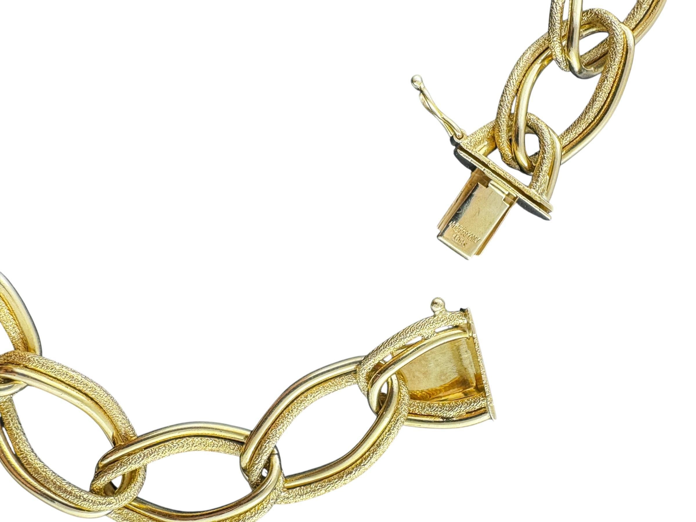 Cartier Germany 18K Yellow Gold Graduated Twisted Oval Link Necklace #22315 en vente 4
