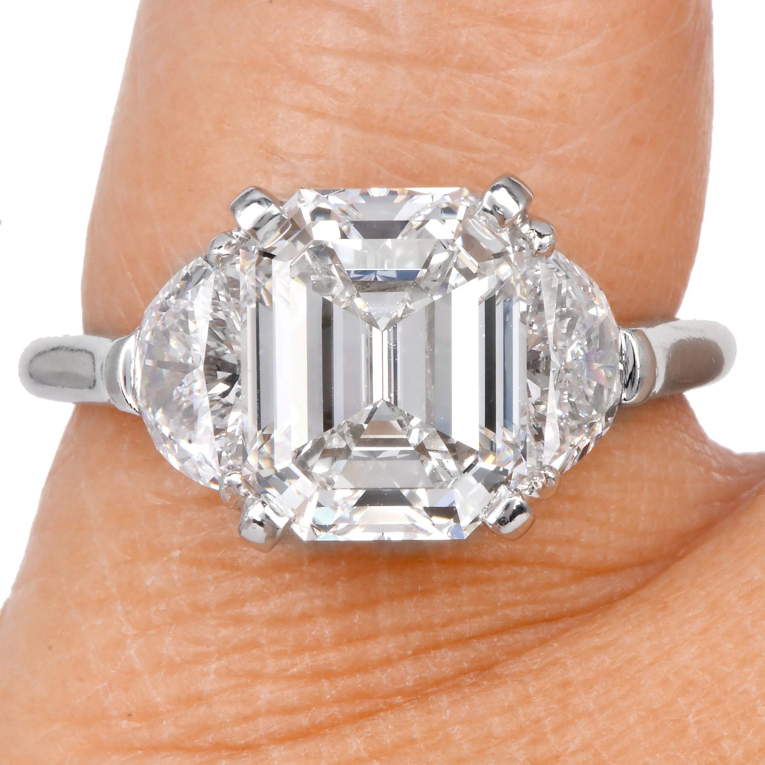Cartier GIA 4,77cts Anello di fidanzamento in platino con diamante taglio smeraldo in vendita 2