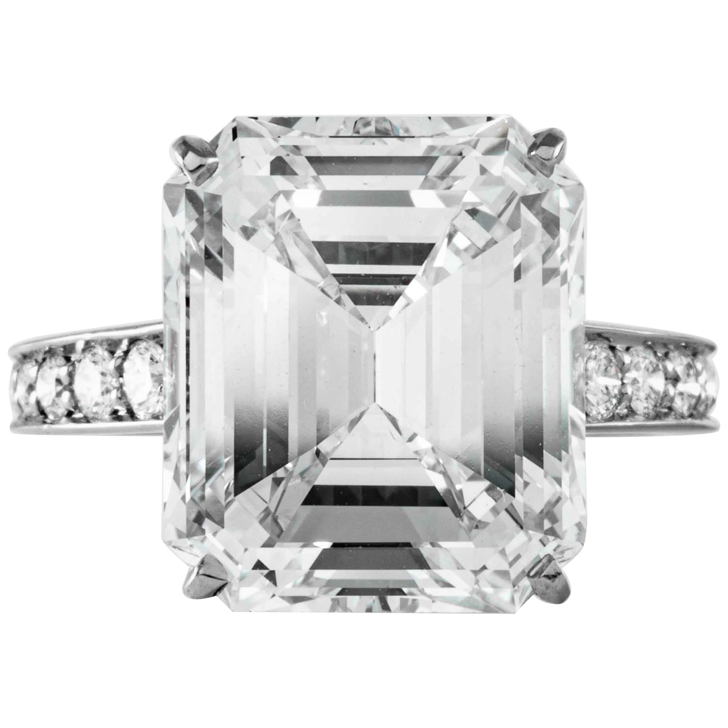 Cartier, bague en platine et diamant taille émeraude certifié GIA 10,29 carats I VS2 en vente