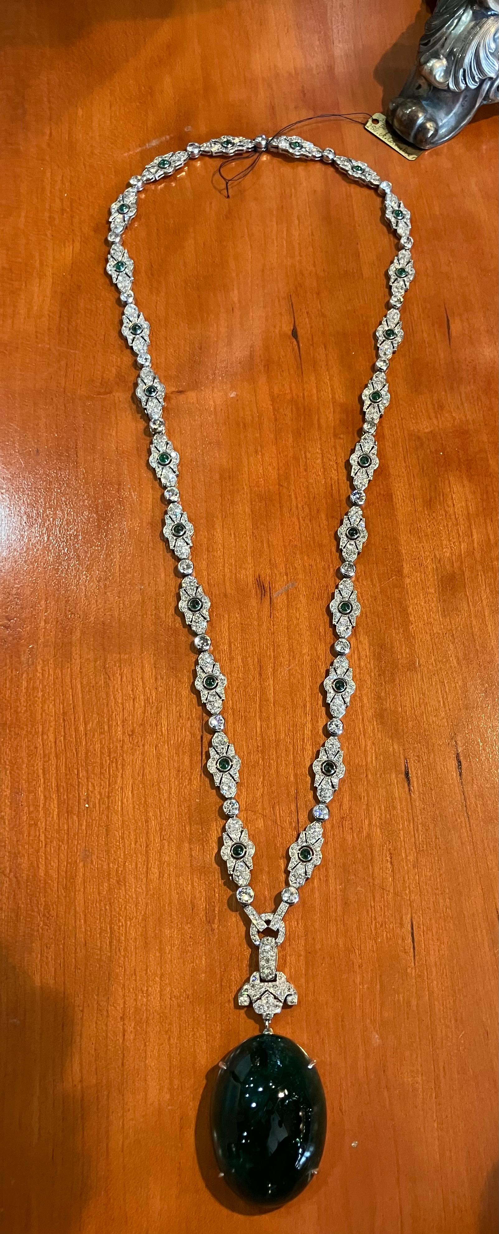 Art Deco Cartier GIA Certified 250 carat Colombian Emerald Necklace For Sale