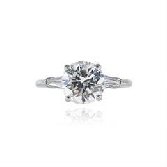 Cartier GIA  HVVS2 2.51 ct Round Diamond Engagement Ring with Tapered Baguettes