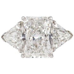 Cartier GIA Certified 5.27 Carat Radiant Cut Diamond Ring