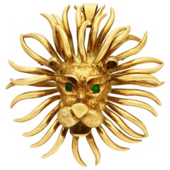 Retro Cartier Gold and Emerald Lion Brooch