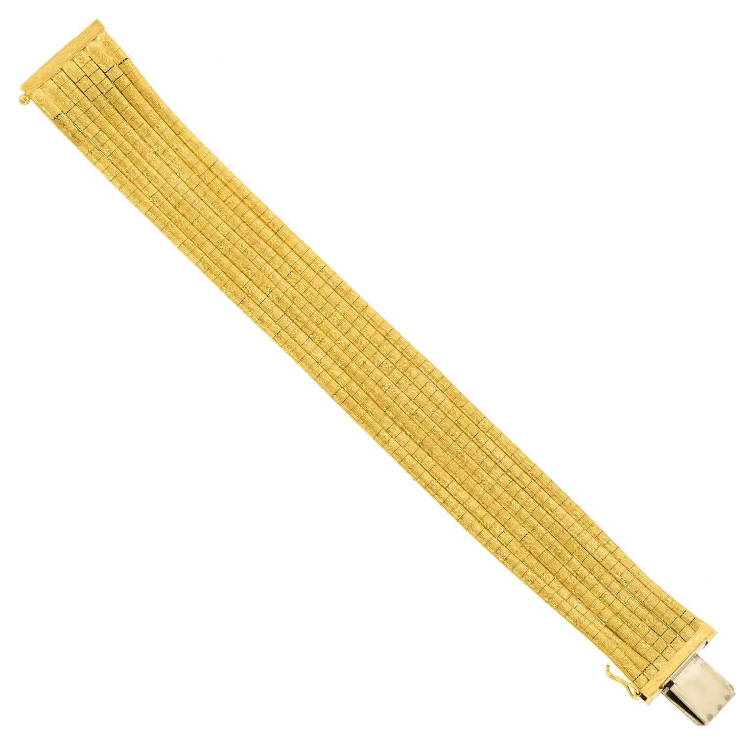 Cartier Gold Bracelet In Excellent Condition In Litchfield, CT