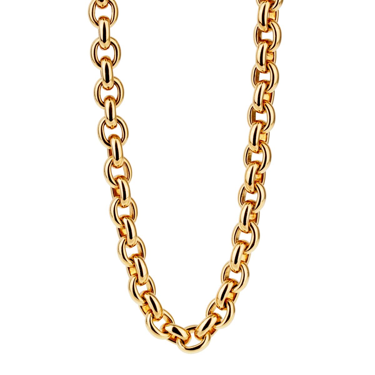 A chic Cartier necklace circa 1991 featuring a chain link in 18k yellow gold. The necklace measures .27