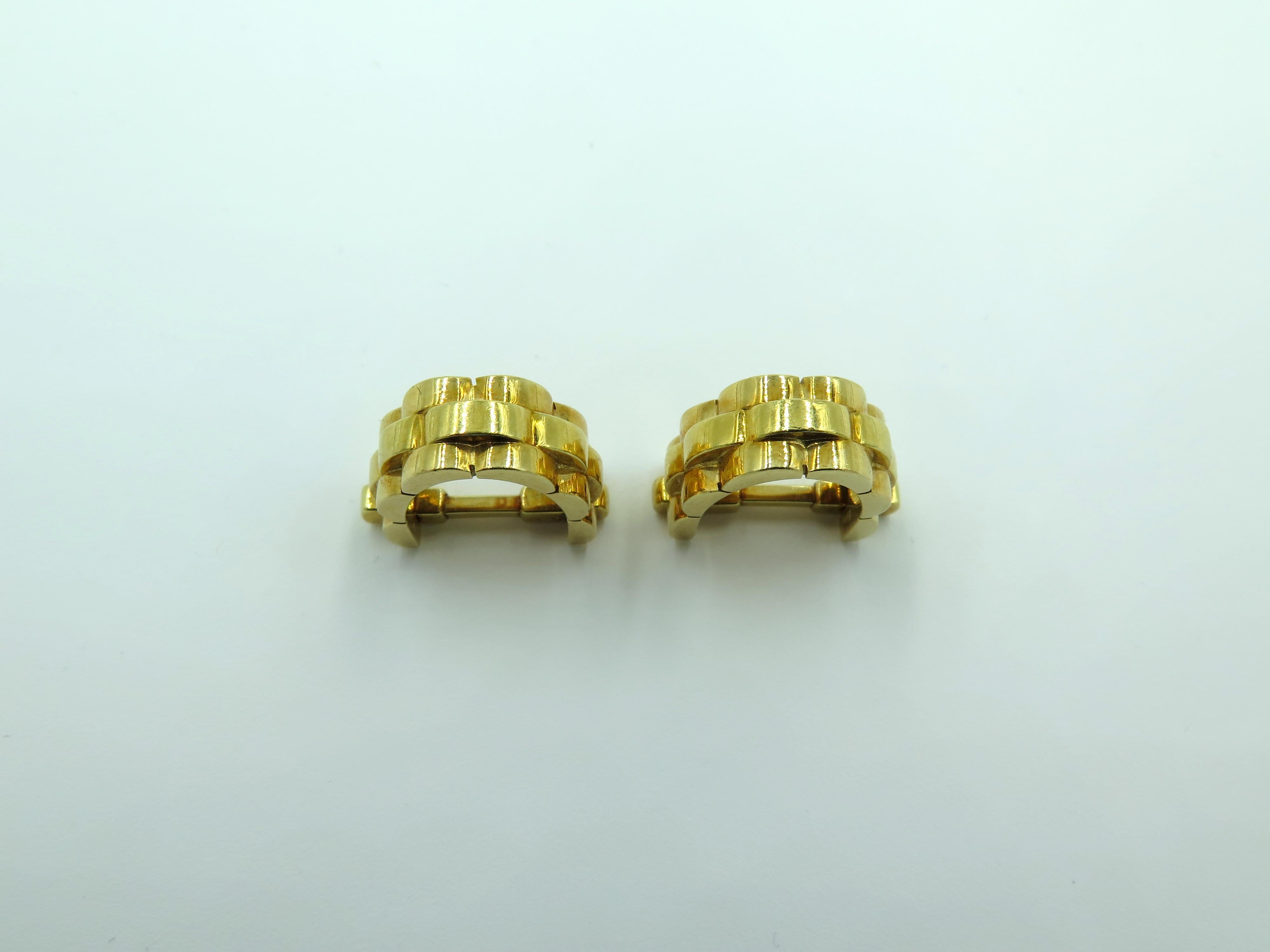 Cartier Gold Cufflinks In Excellent Condition In New York, NY