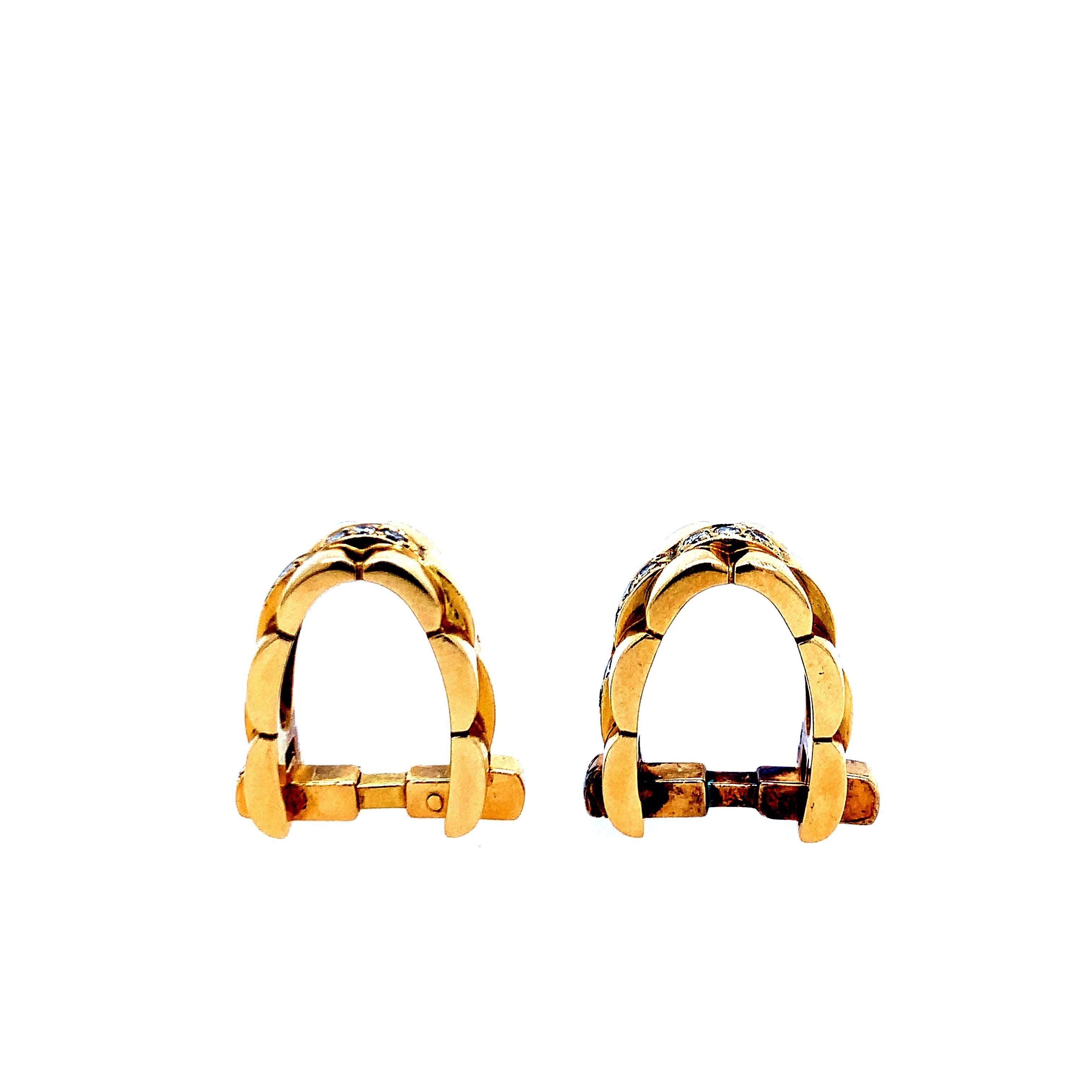 Cartier Gold Diamond Basket Cufflinks In Excellent Condition For Sale In New York, NY