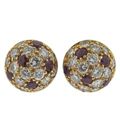 Cartier Boucles d'oreilles Mimi en or, diamants et rubis