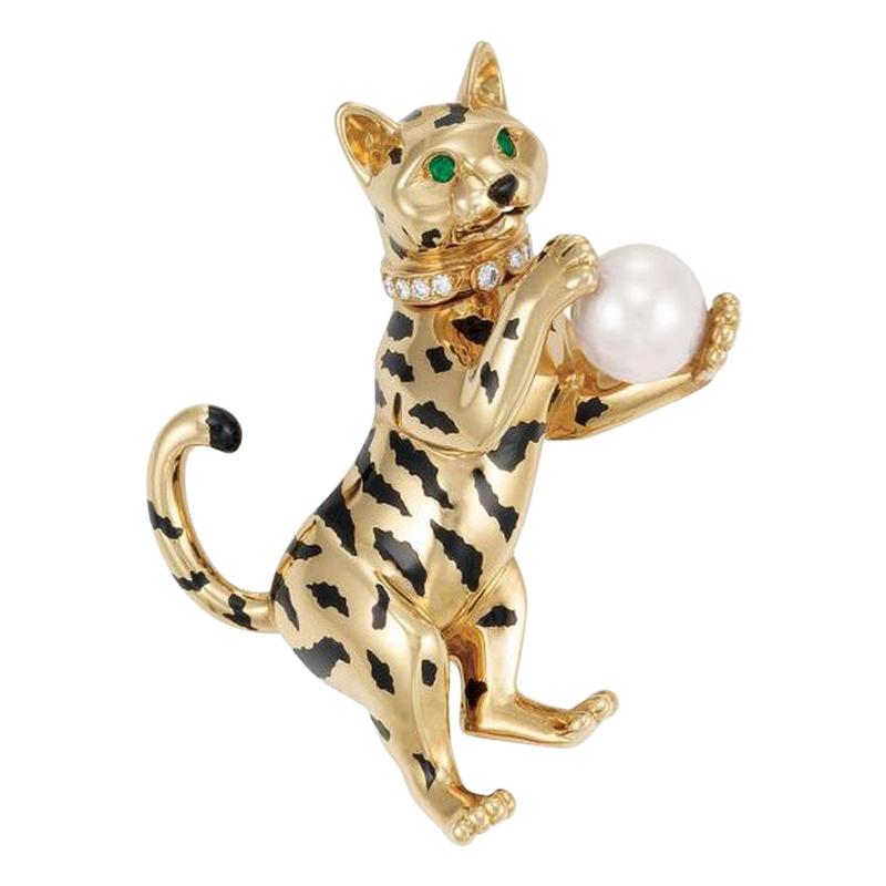Cartier Gold Enamel Cultured Pearl Diamond and Emerald Cat Tiger Clip Brooch For Sale