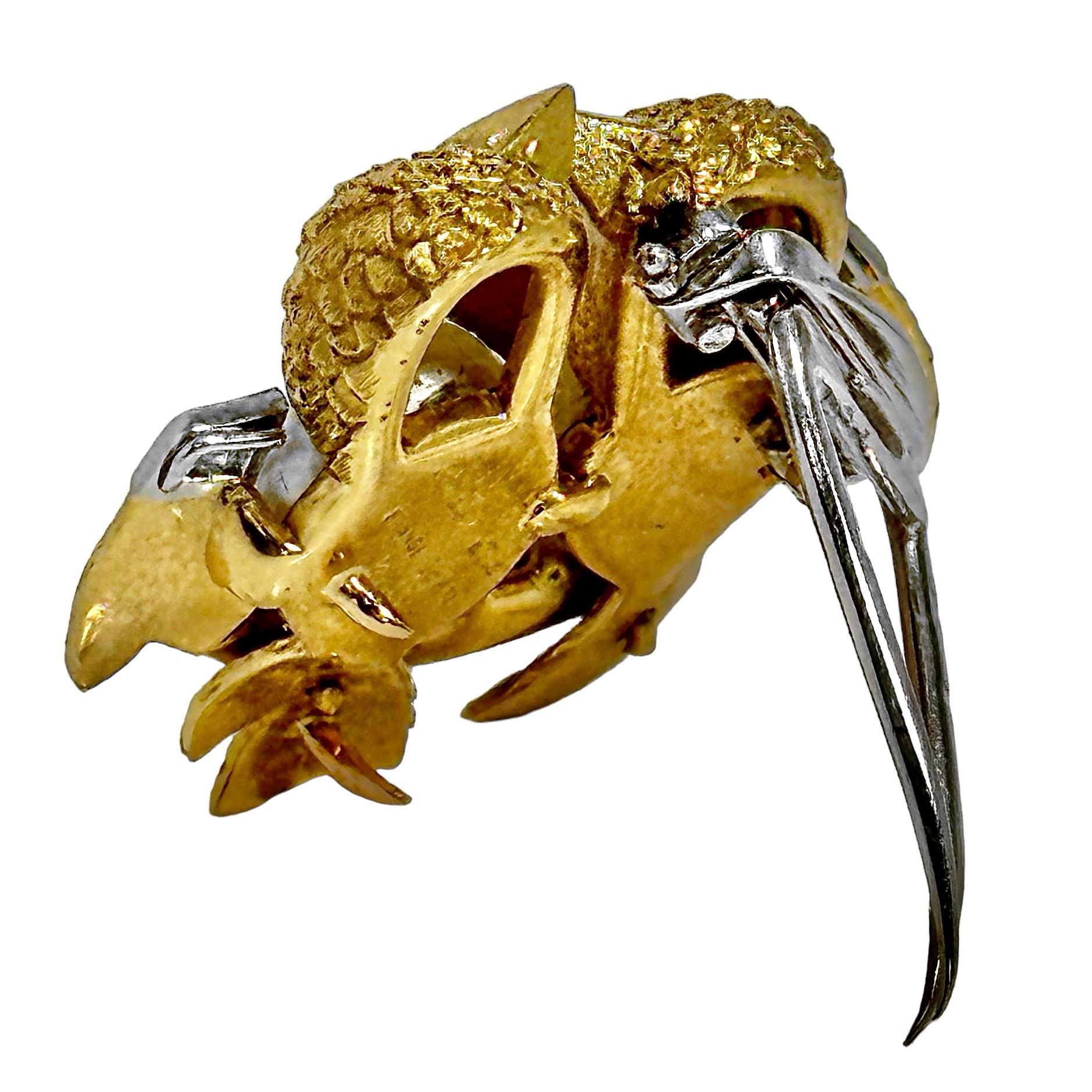 Broche francés Cartier Tortolitos c/Coral, diamantes, rubíes y perlas semibarrocas Corte redondo