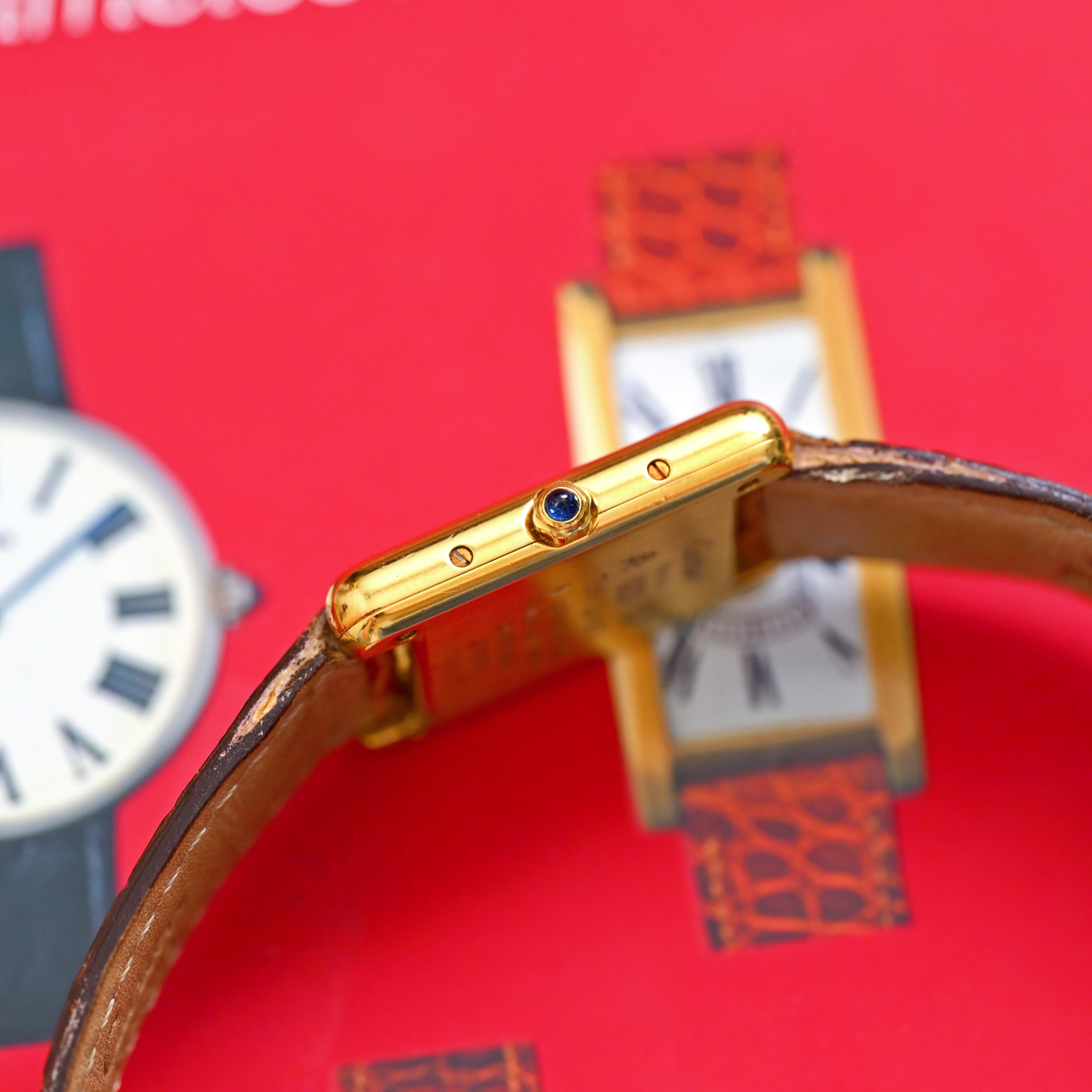 Must de Cartier chapado en oro Vermeil 5057001 Índices romanos Cuarzo, años 80 en venta 2