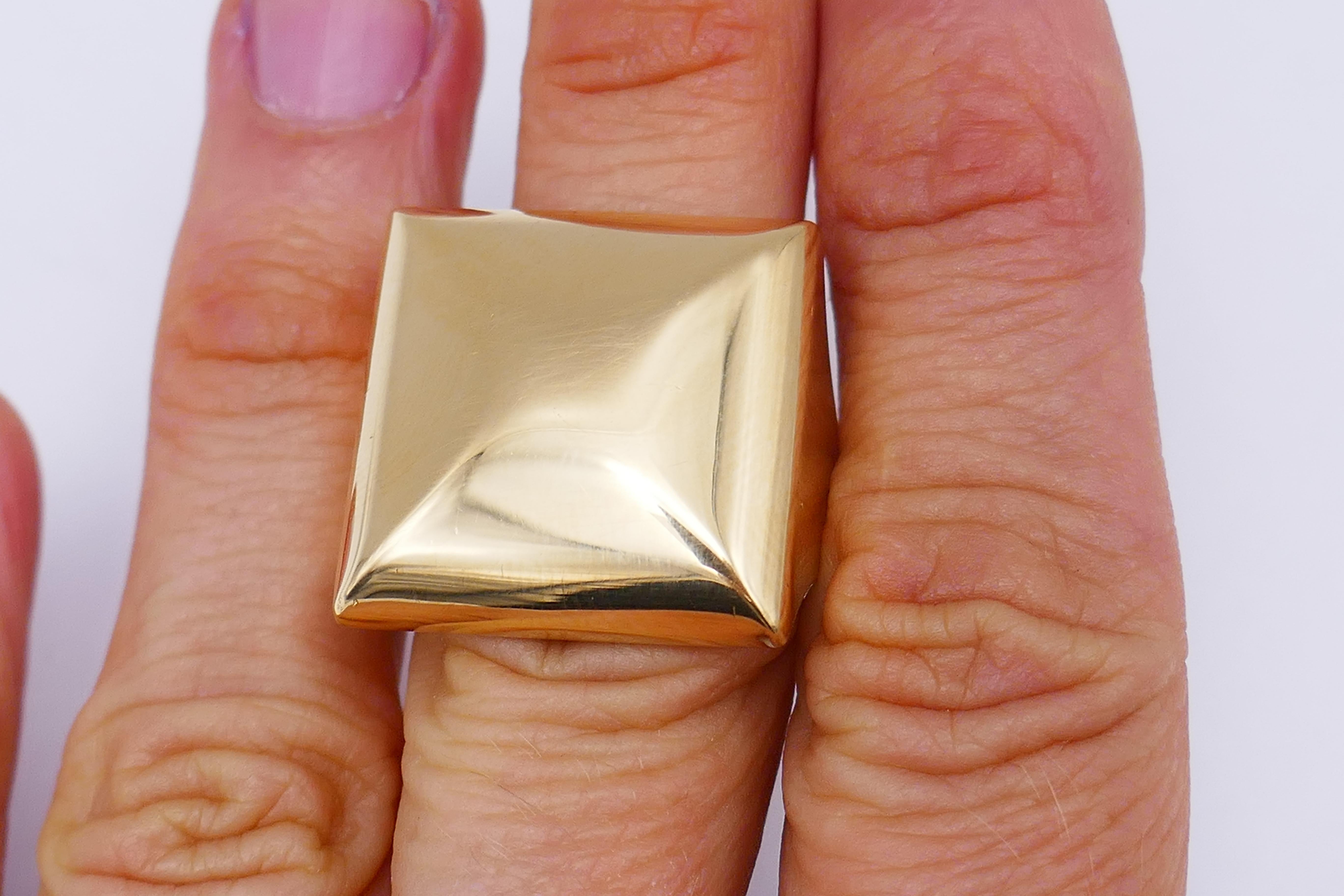 Cartier, quadratischer Goldring, Cartier 5