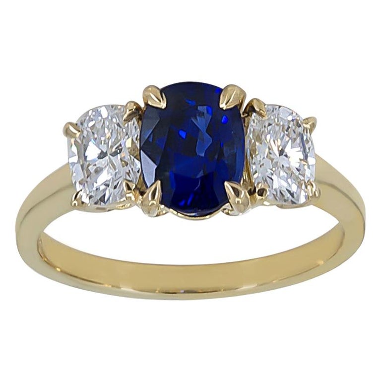 Cartier Bague en or, saphir et diamants sur 1stDibs | bague saphir bleu  cartier