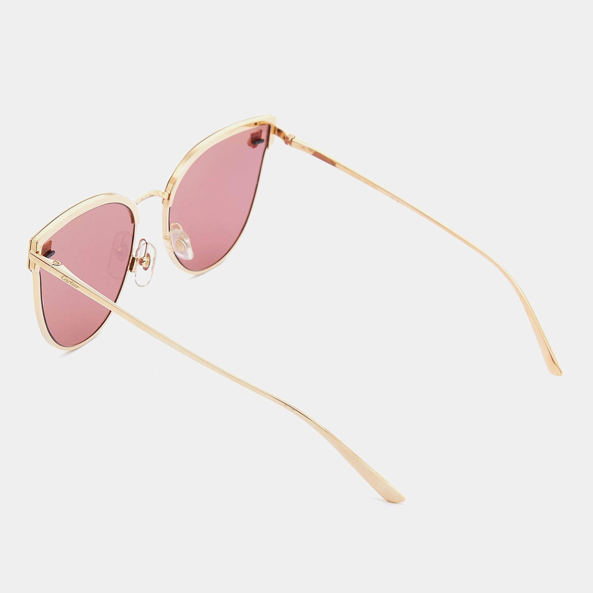 Cartier Gold Tone/Pink Panthère de Cartier CT0198S Cat-Eye Sunglasses In Excellent Condition In Dubai, Al Qouz 2