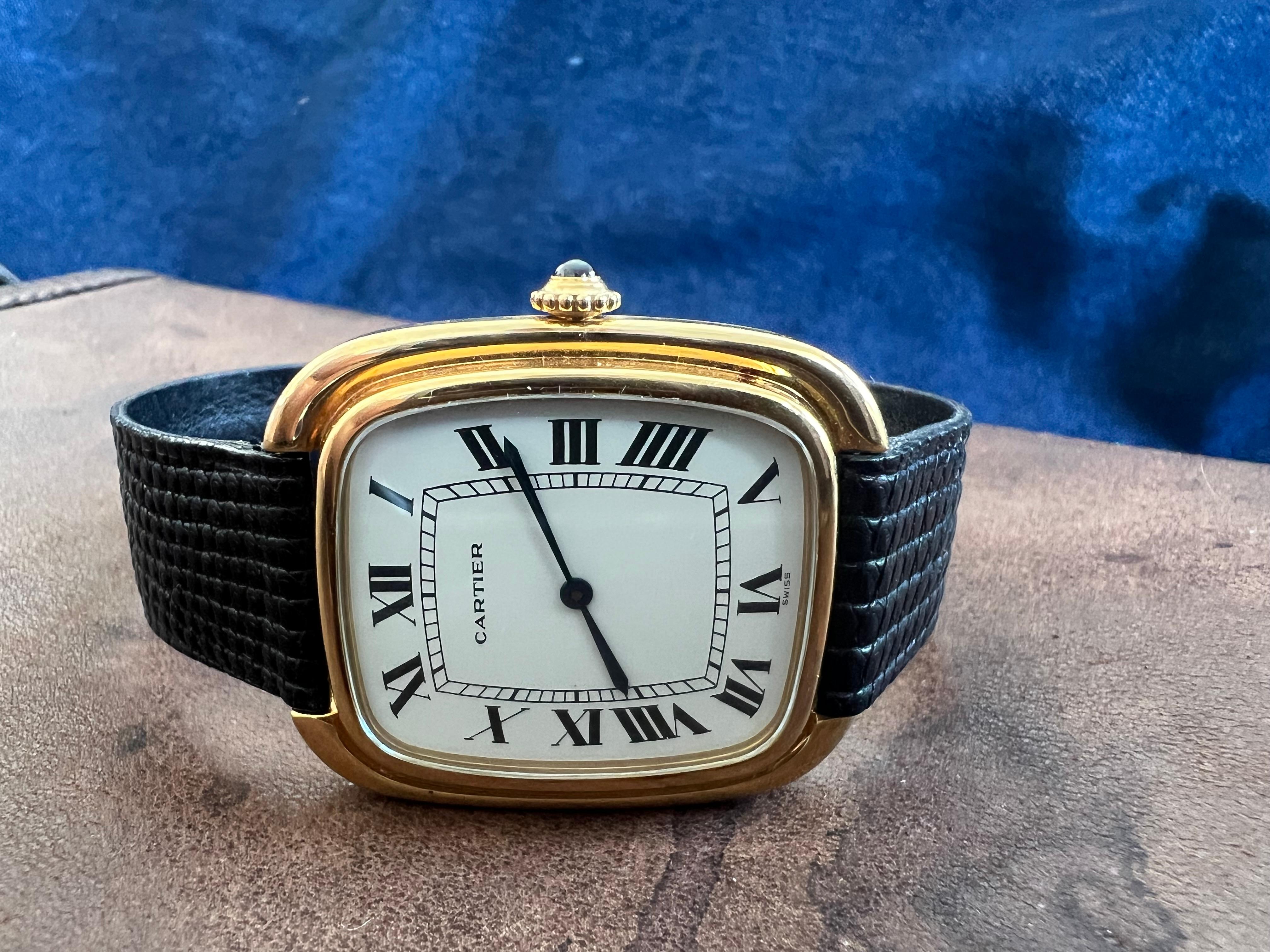 Cartier Gondole Jumbo Watch 18K Gold Full Set 1979 For Sale 11