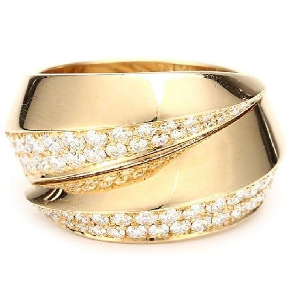 Gender: Women
Material: 18K Yellow Gold
Weight: 13.25g
Ring Size: US:6.75 EU:54
Hallmark: Cardier 750 54 
Item come with an original box and a warranty
Stock number: CTR037
Re: B4194554