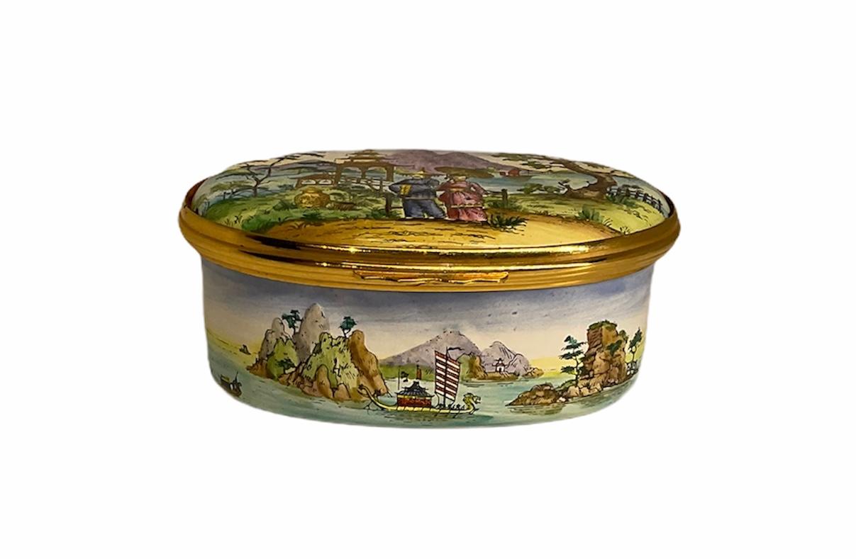 Cartier Hand Painted Enamel Porcelain Trinket Box In Good Condition For Sale In Guaynabo, PR