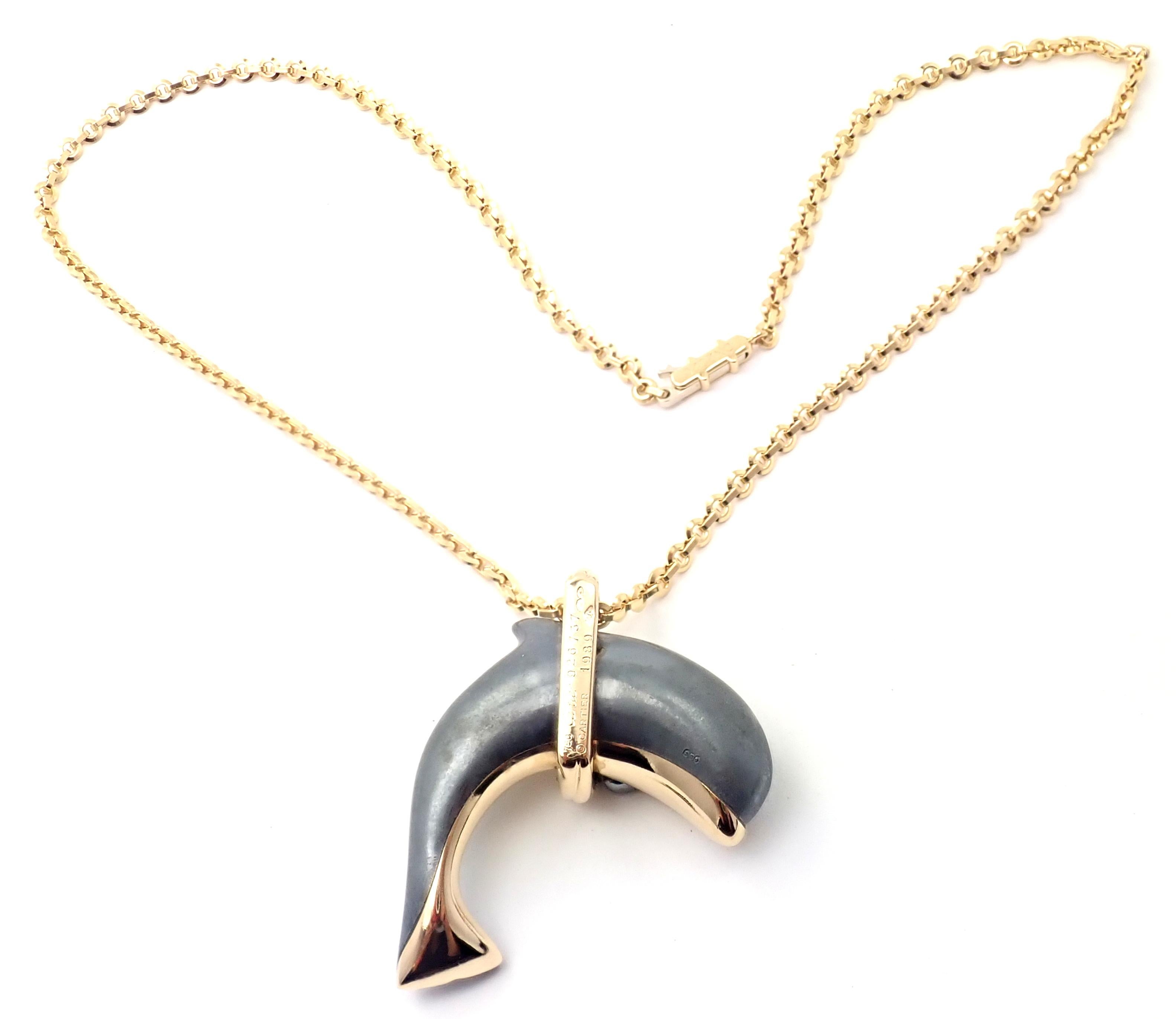 Cartier Hematite Dolphin Yellow Gold Pendant Link Necklace For Sale 1