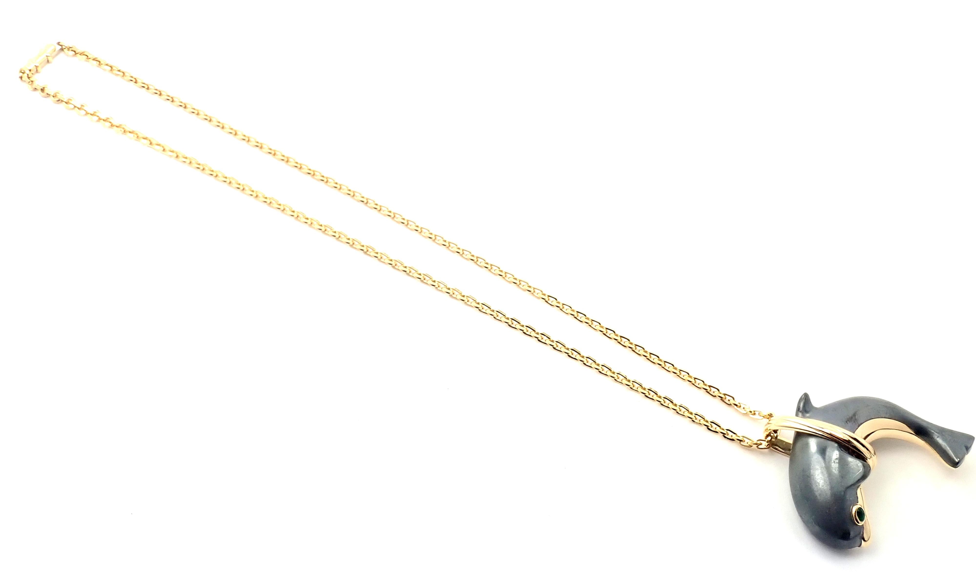 Cartier Hematite Dolphin Yellow Gold Pendant Link Necklace For Sale 3