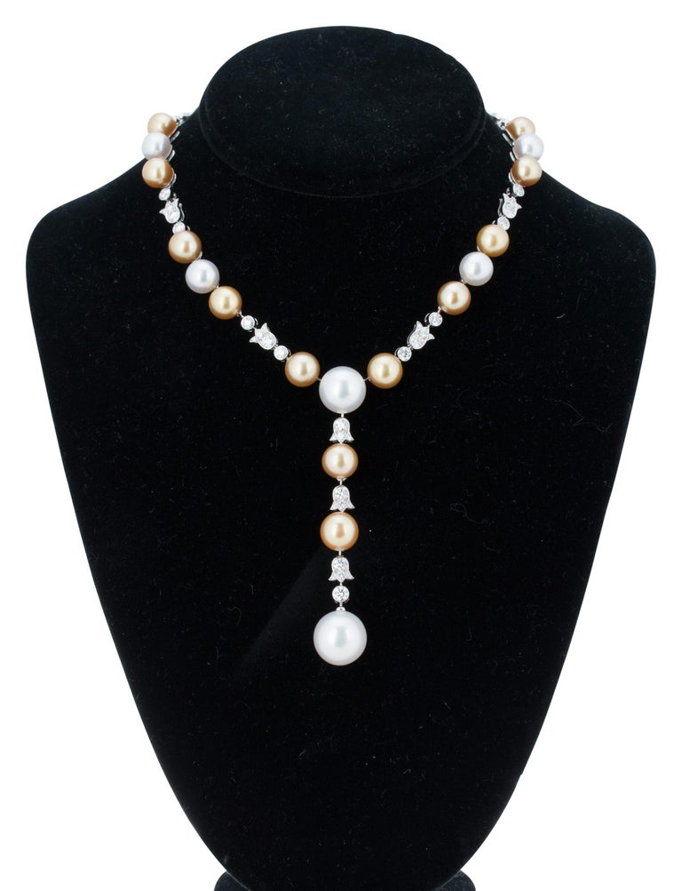 CRH7000117 - High Jewellery necklace - Platinum, natural pearls, diamonds -  Cartier