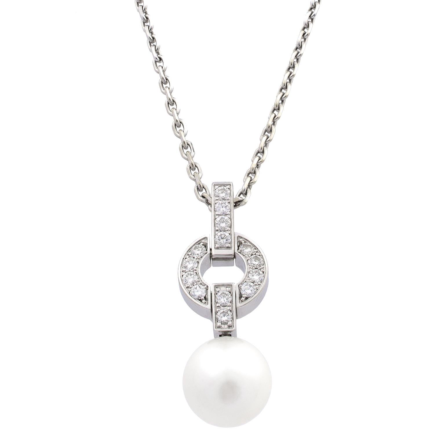 Necklace from the Himalia collection from Cartier in white gold, set with 14 round brilliant cut diamonds totalling 0.25 carats, decorated with a pearl.