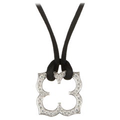 Cartier Collier de succession en or 18 carats et cordon de soie noir avec diamants hindoues